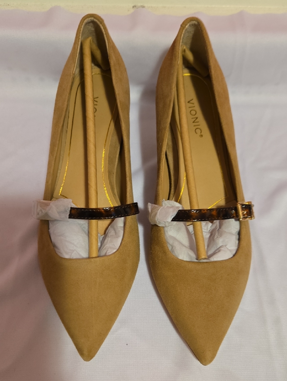 Vionic Tan Suede Pointed Mary Jane Pumps with Dark Brown Strap